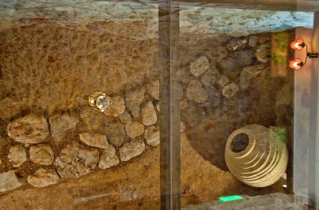 Archontiko Hatzipanayioti Leonidio Luaran gambar